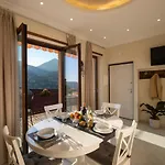 Apartment Donna Sofi House