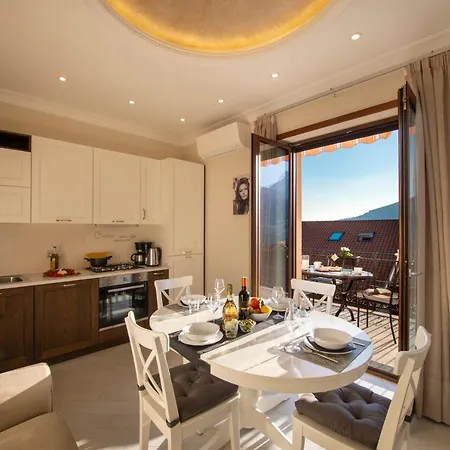 Διαμέρισμα Donna Sofi House